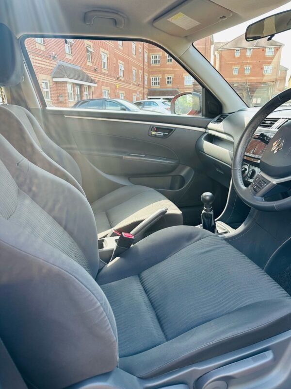 Suzuki Swift - Image 10