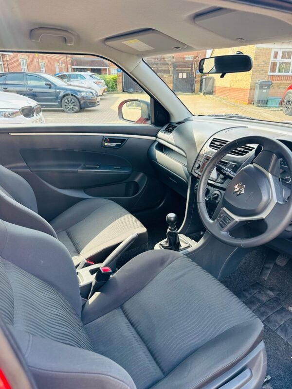 Suzuki Swift - Image 11