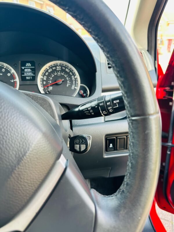 Suzuki Swift - Image 14
